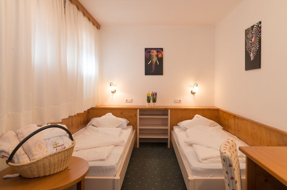 Hotel Hellweger Campo Tures Extérieur photo